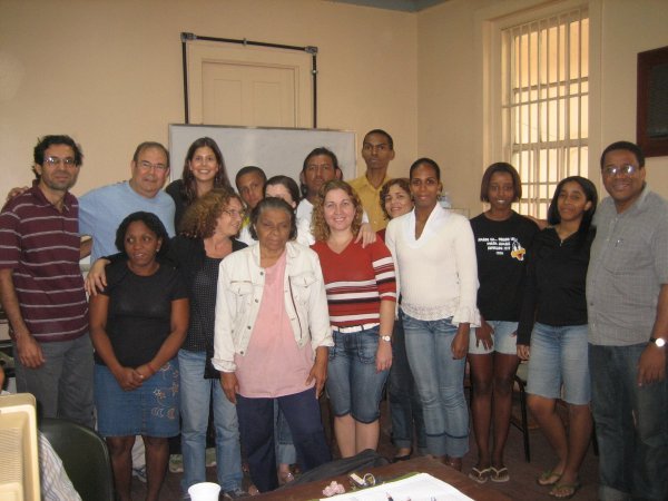 The class, with professor Mario on the right