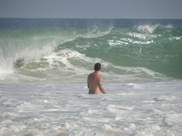 Huge waves on Ipanema beach!