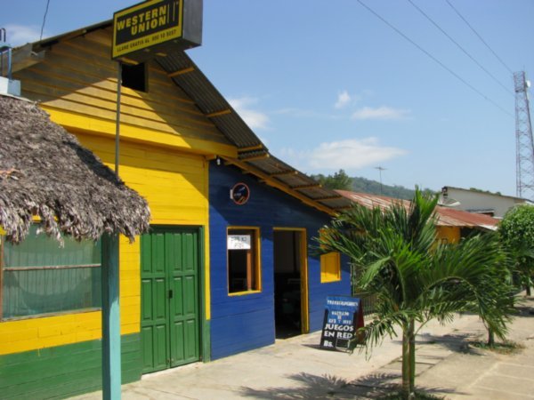 Rurrenabaque building