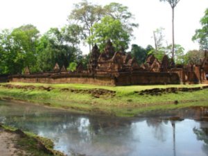 Banteay Srey moat