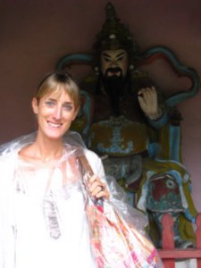 Sophie in Thien Mu Pagoda
