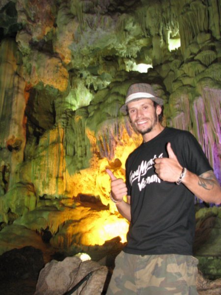Dale in Thien Cung Cave 