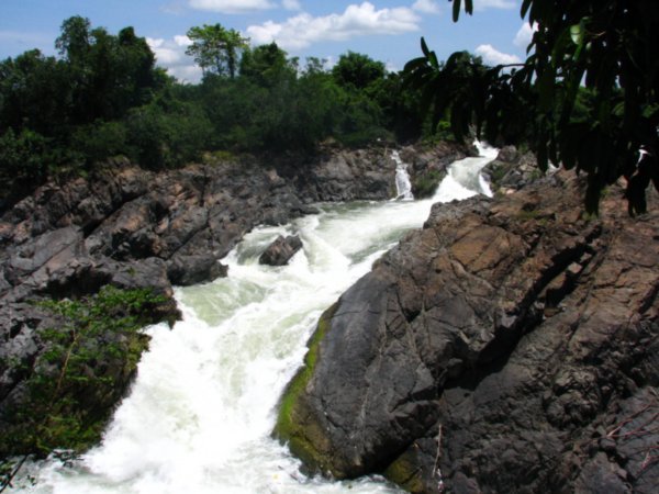 Li Phi Falls on Don Khon
