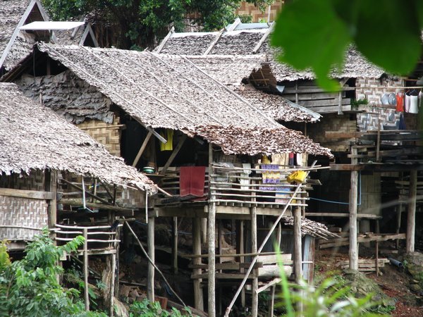 Kayan houses