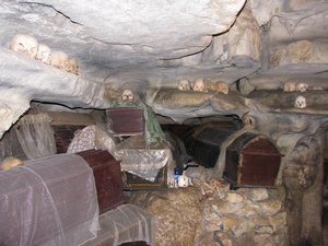 Cave grave and coffins