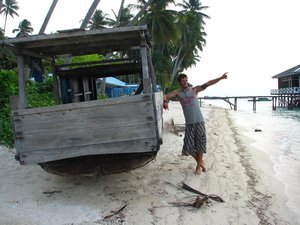 Dale and a Derawan boat