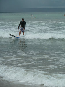 Dale surfing