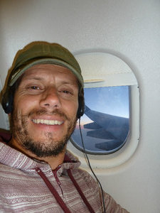 Dale on the plane home