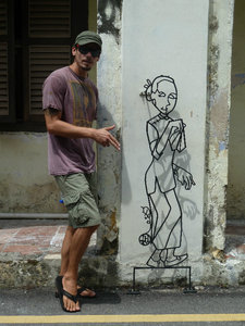 Dale and the street art