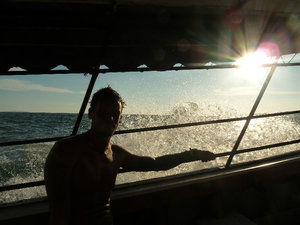 Boat ride to Emerald Cave