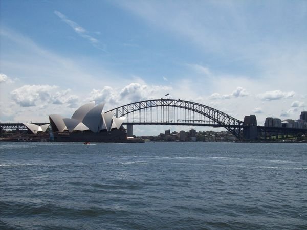Opera House & Sydney Bridge