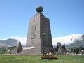 Ecuator monument