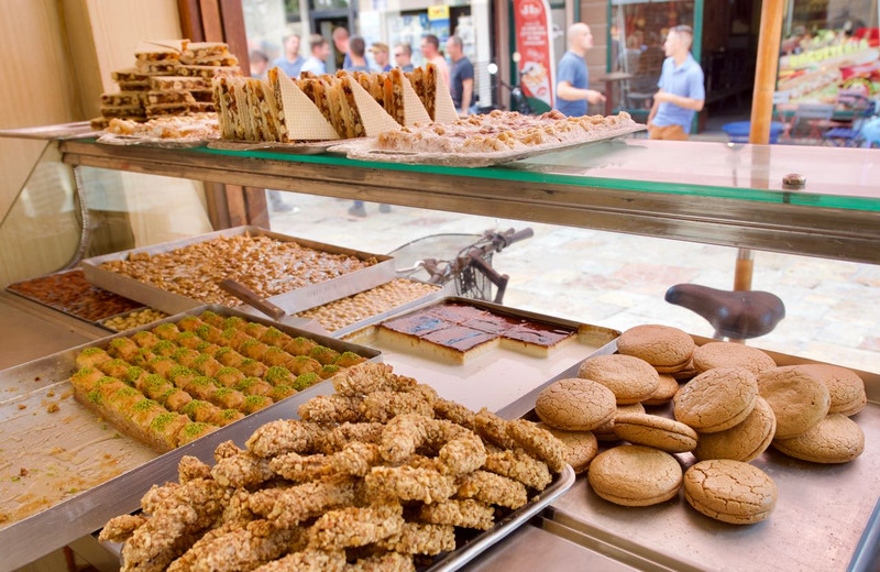 Almond cookies anyone?, Skopje