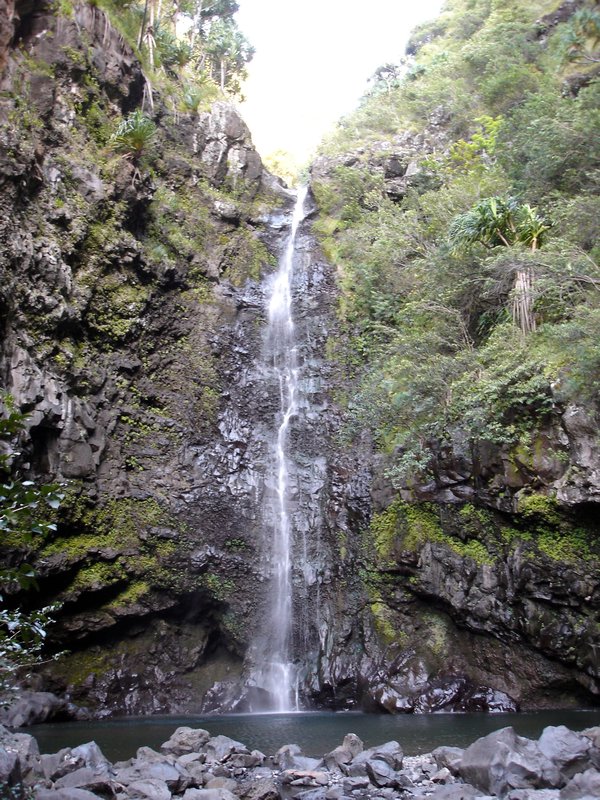 Waterfall off of side trail past Hana
