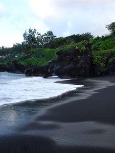 Black sand beach at Waianapanapa State Park