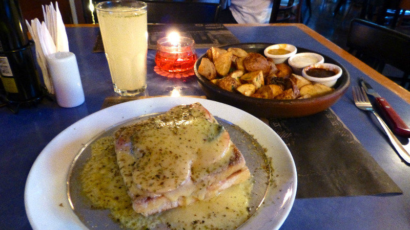 The Olympus sandwich and lemonade at Ciudad Vieja