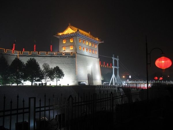 South gate garrison at night2