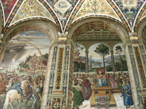 Piccolomini Library, Duomo, Siena