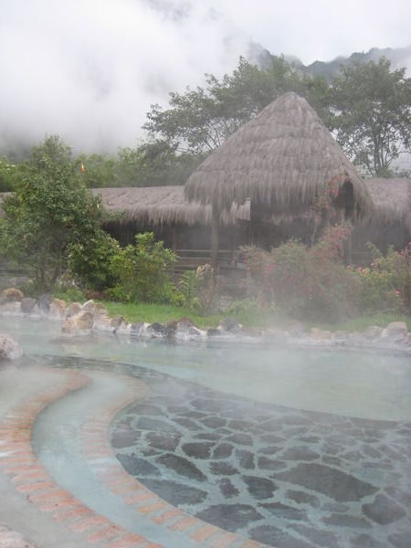 Hotsprings in papallacta. first spa abroad, that's a thing I really missed so far. just great to bath in natural hot water, arouned with steam and clouds (because it's at 3400..)