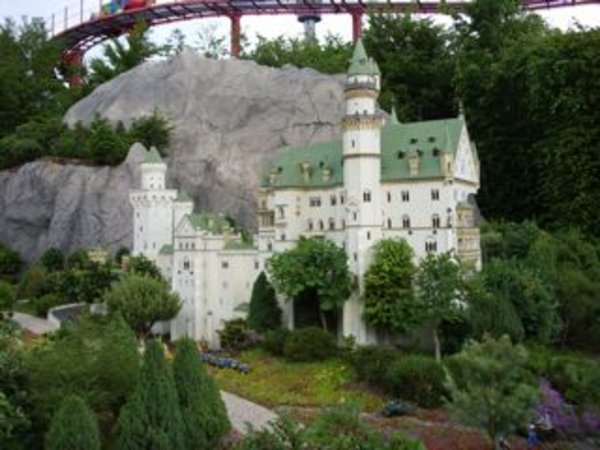 Schloss Legostein?
