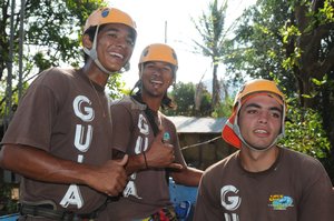 3 of the 6 Guias (Guides) we had...they were AWESOME!