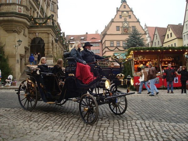 arrriving in style for the Christmas Market