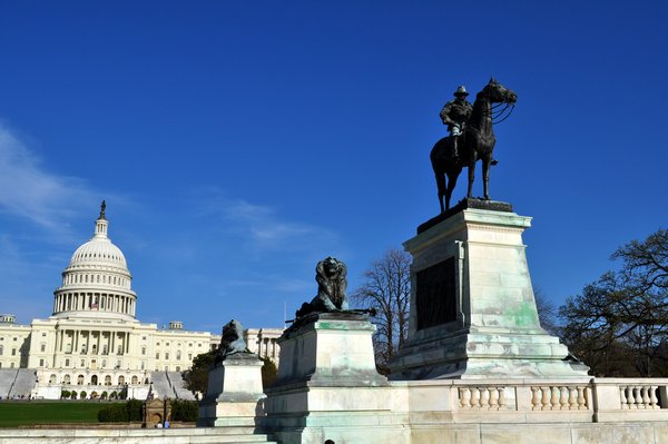Grant's statue at the USof A Capitol 