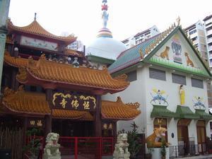 The Sakaya Muni Buddha Gaya Temple is on the right