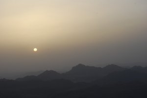 Lever de soleil depuis le montSinai...mythique