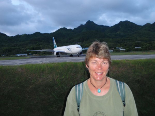 Here comes our NZ Air flight, C in the departure lounge, Raro