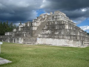 Maya ruins at Zacaleu