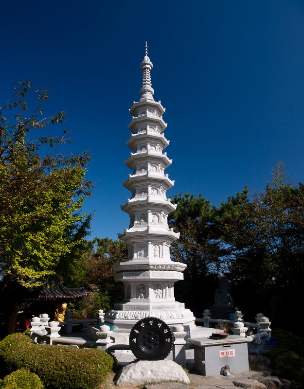 Yonggung-sa Temple, Busan