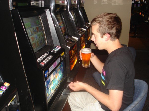 Chris Playing the Slots