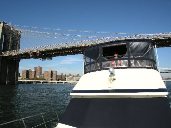 Vitto under the Brooklyn Bridge