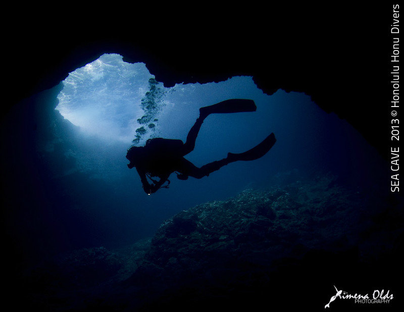 Sea Cave, Oahu (HI)