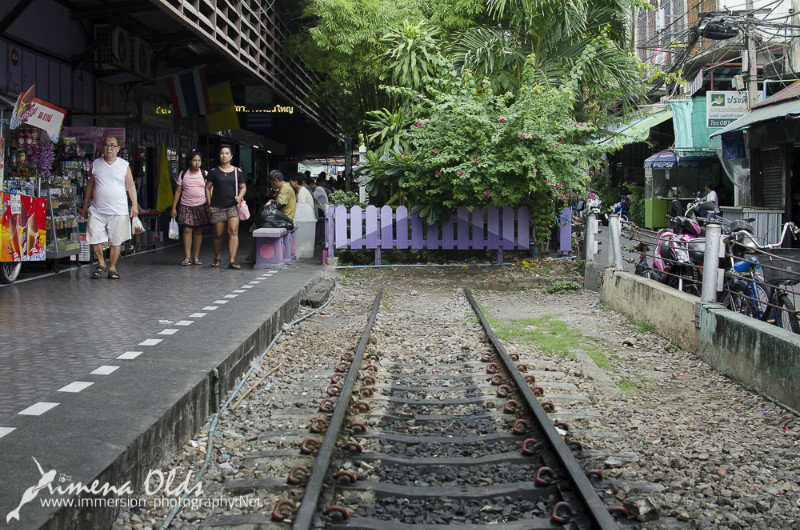 Wongwaian Yai Train Station-2