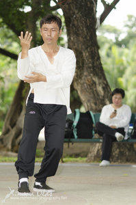 Tai Chi in Lumphini Park- Bangkok-65