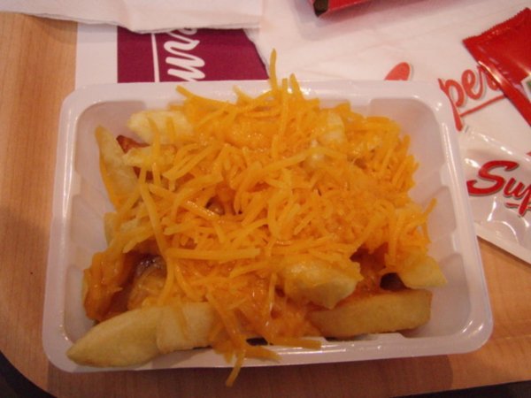 Barbara's nutritious lunch - curry fries with cheese