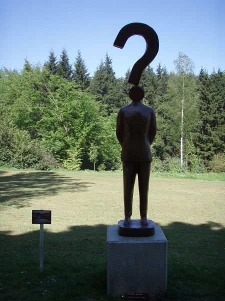 Folon sculpture