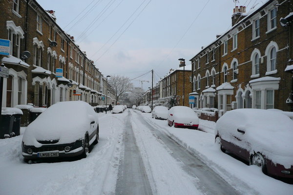 Dalyell Road covered in snow