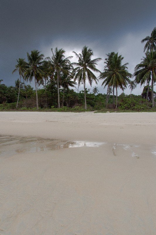 Beach and storm - Bintan