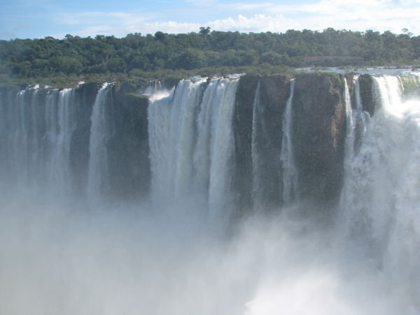 Iguasu Falls, Argentinian Side
