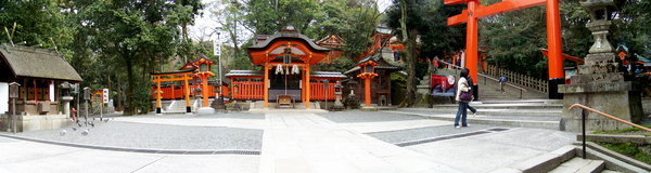 Fushimiinaritaisya Shrine