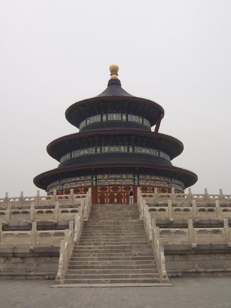 Spot Lorna at the Temple of Heaven