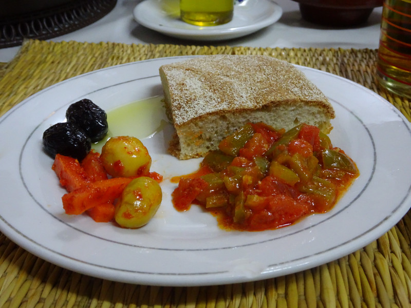 khobz, olives and taktouka
