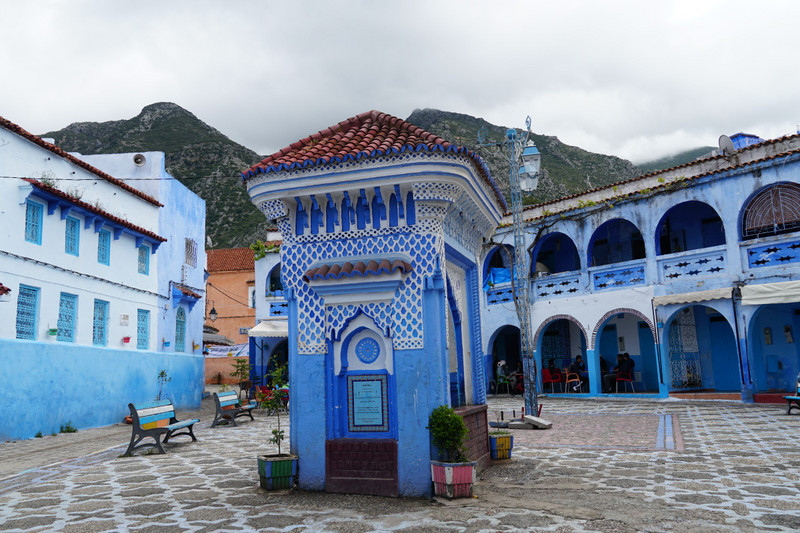 streets of chefchaouen