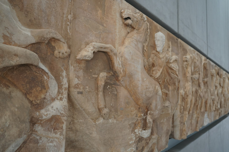 acropolis museum - parthenon frieze
