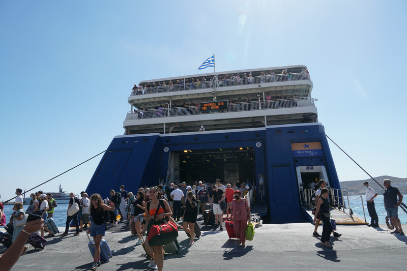 ferry from athens to syros
