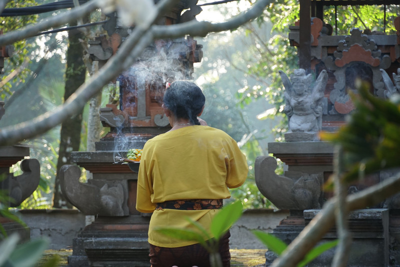 homestay - daily offering rituals
