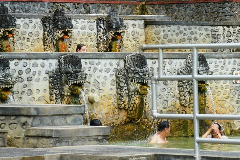 banjar holy hot springs